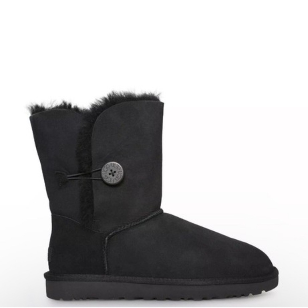UGG Bailey Button II Boots Black Sz 8